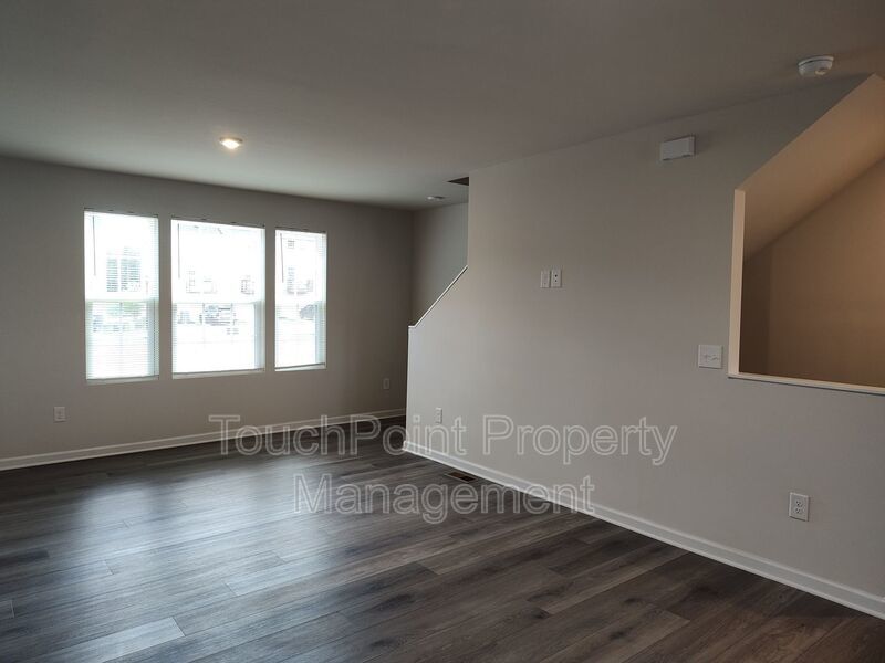 New Build Townhome located in Robin Creek Community! property image