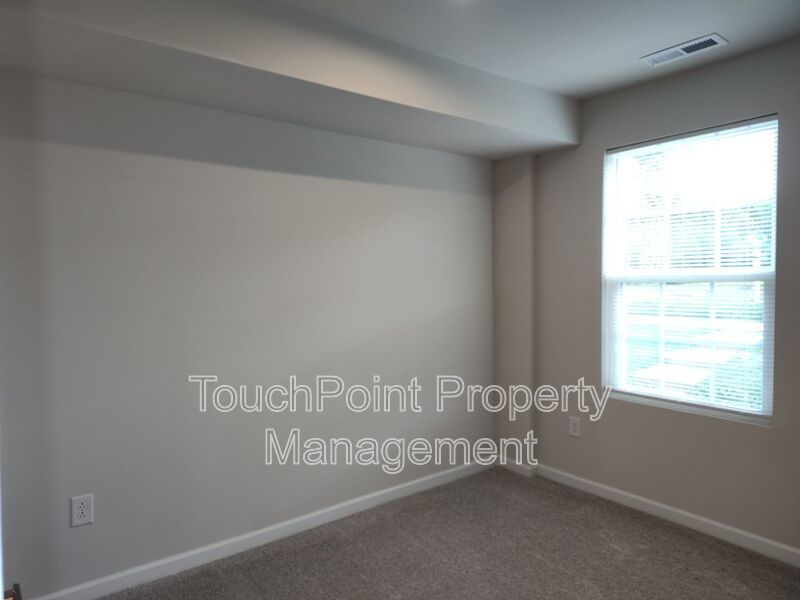 New Build Townhome located in Robin Creek Community! property image
