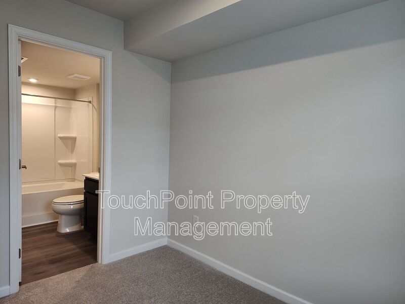 New Build Townhome located in Robin Creek Community! property image