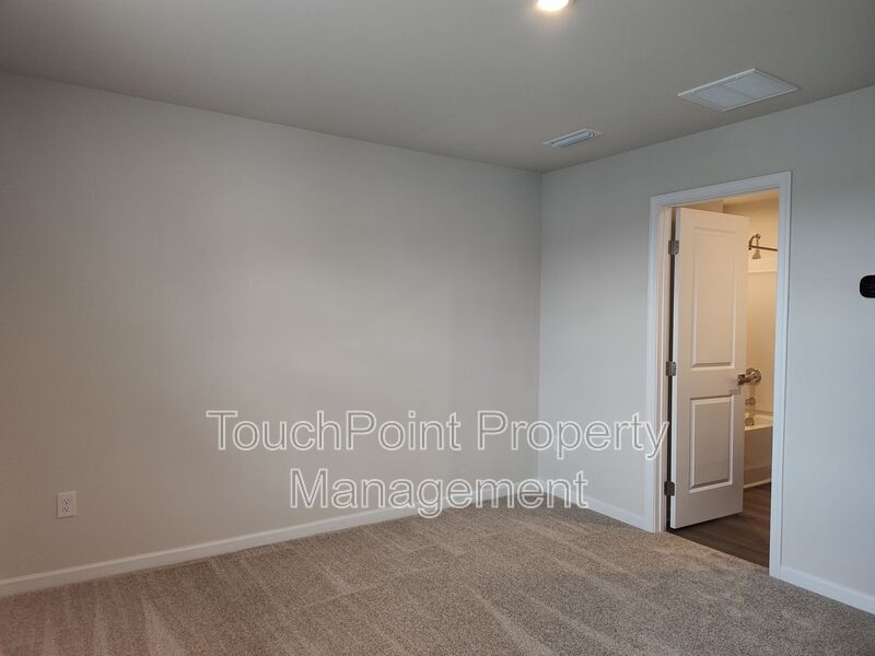 New Build Townhome located in Robin Creek Community! property image