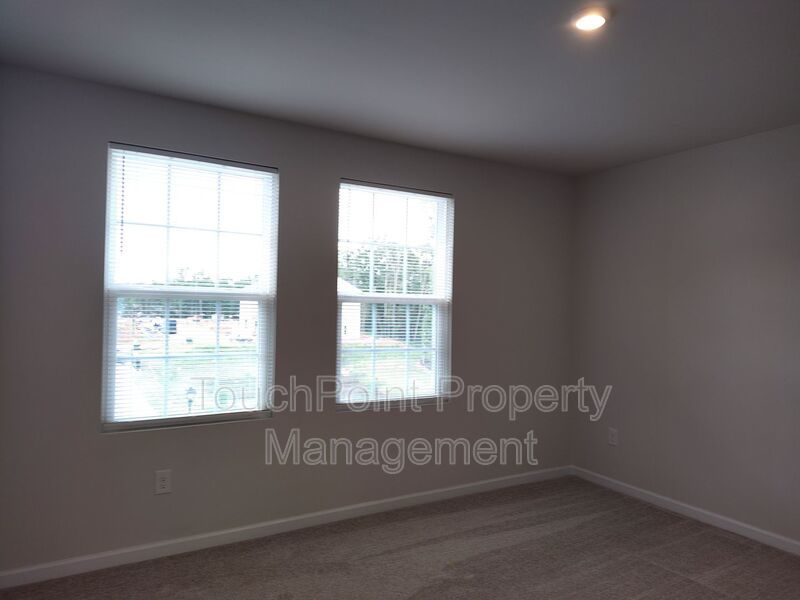 New Build Townhome located in Robin Creek Community! property image