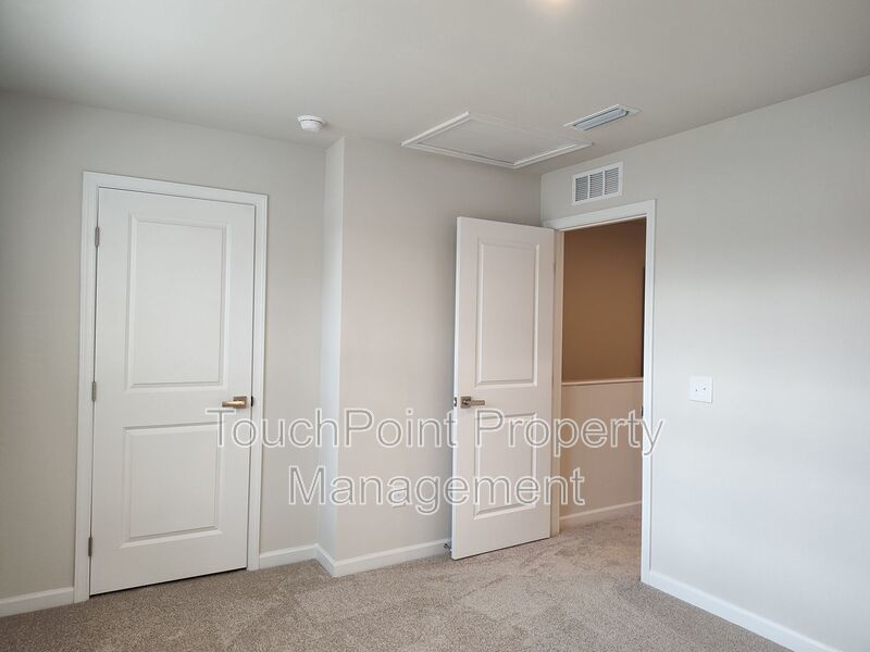 New Build Townhome located in Robin Creek Community! property image