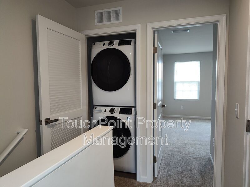 New Build Townhome located in Robin Creek Community! property image