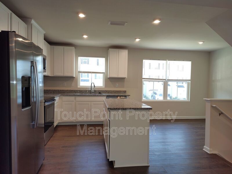 Pristine townhome located in the Cherry Grove Community in Kannapolis NC! property image