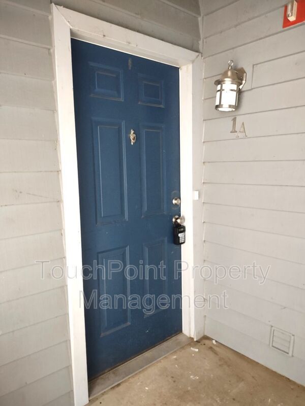 Luxury Condo in Uptown! property image