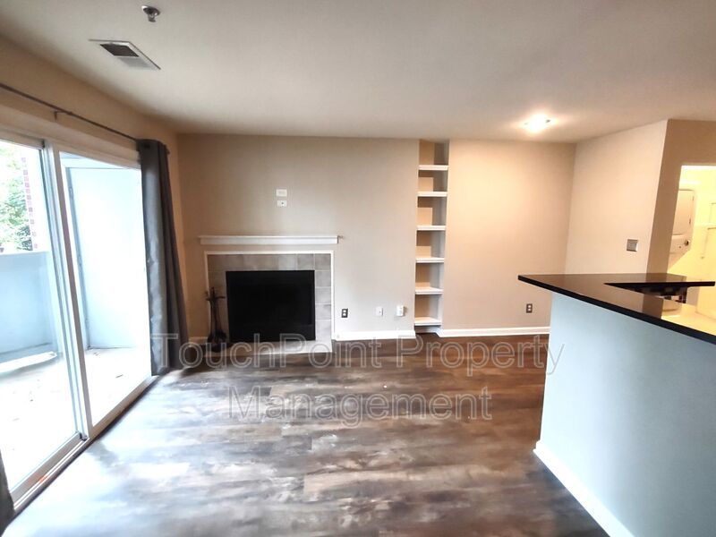 Luxury Condo in Uptown! property image