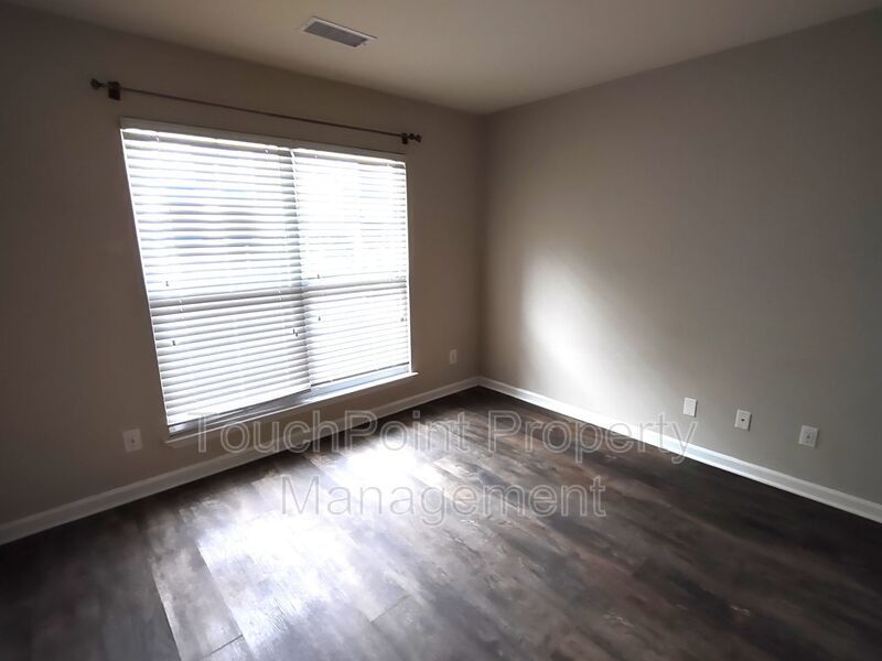 Luxury Condo in Uptown! property image