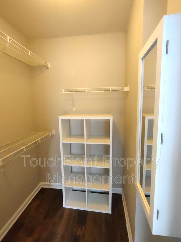 Luxury Condo in Uptown! property image