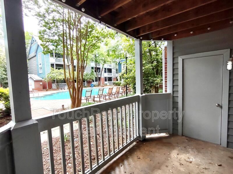 Luxury Condo in Uptown! property image