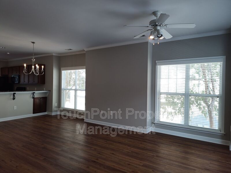 Corner Unit Townhome located in the Village Park Community! property image