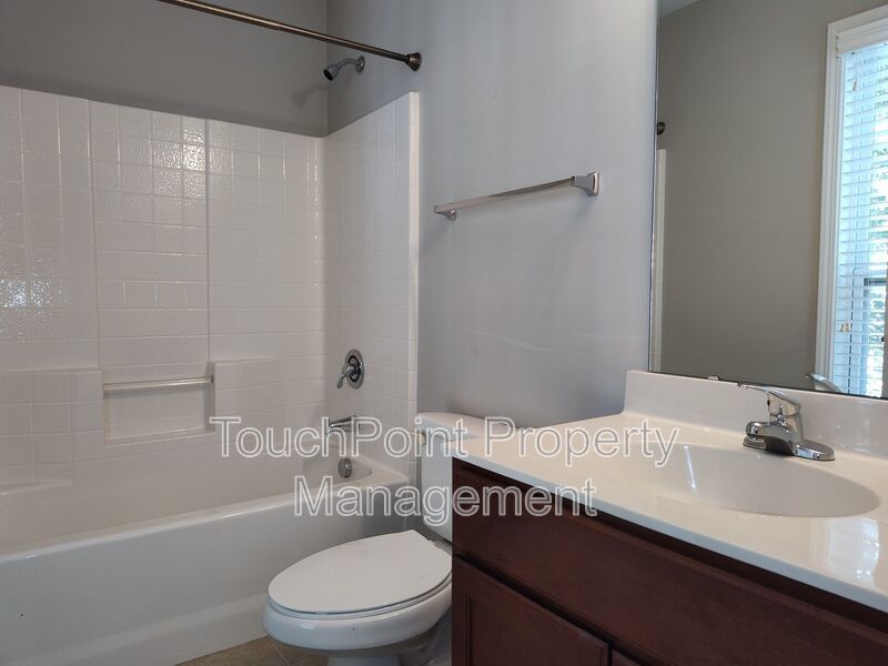 Corner Unit Townhome located in the Village Park Community! property image