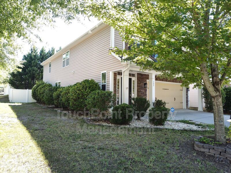 Pristine, corner lot Home located in the Cedar Mill Community in Charlotte! property image