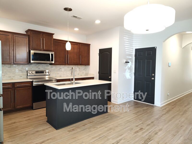 Pristine, corner lot Home located in the Cedar Mill Community in Charlotte! property image