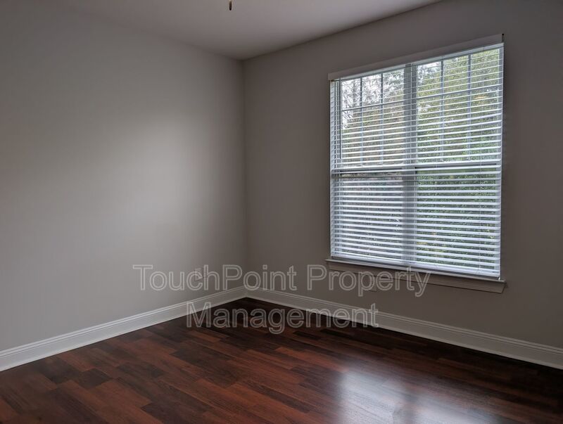Pristine 2 Bedroom, 2 Bath Condo located in the Walnut Creek Community! property image