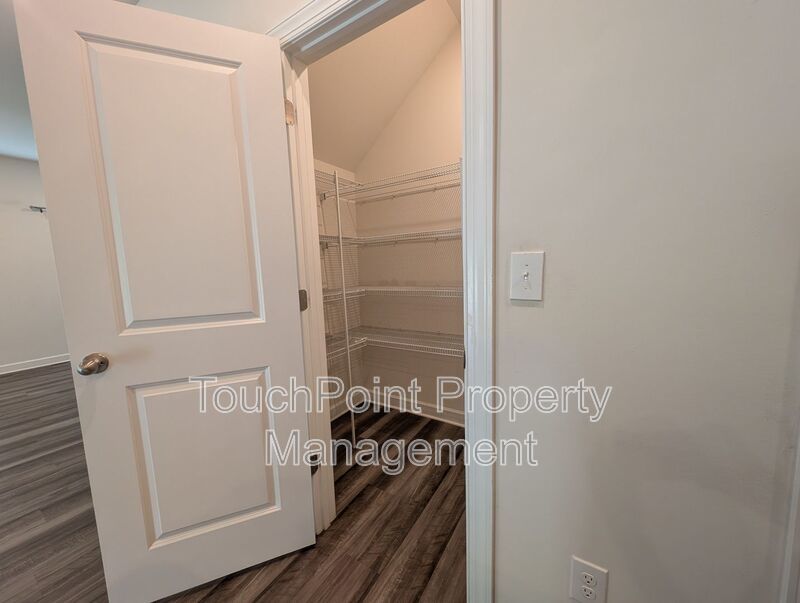 Beautiful Home located in the City Park Community! property image
