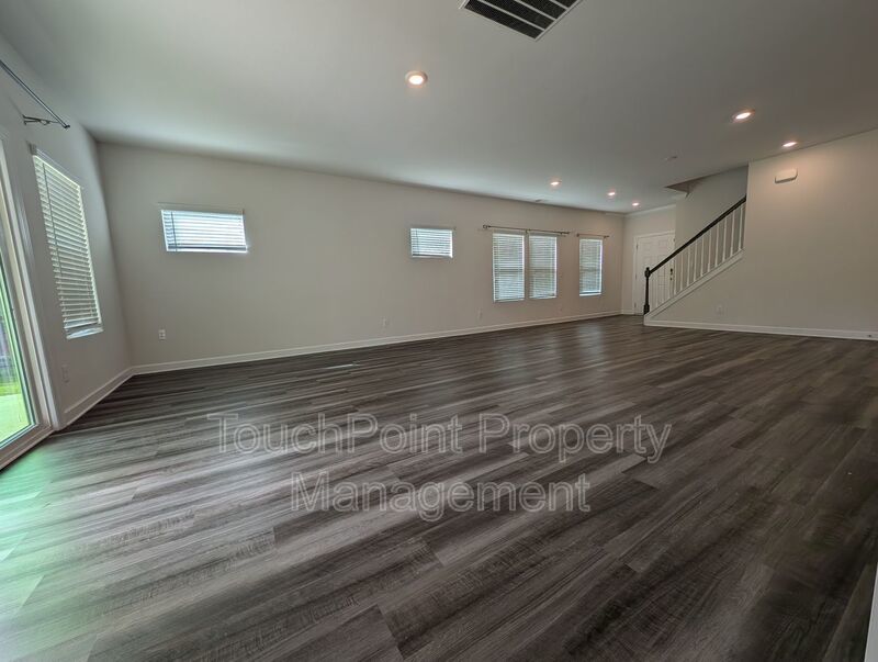 Beautiful Home located in the City Park Community! property image