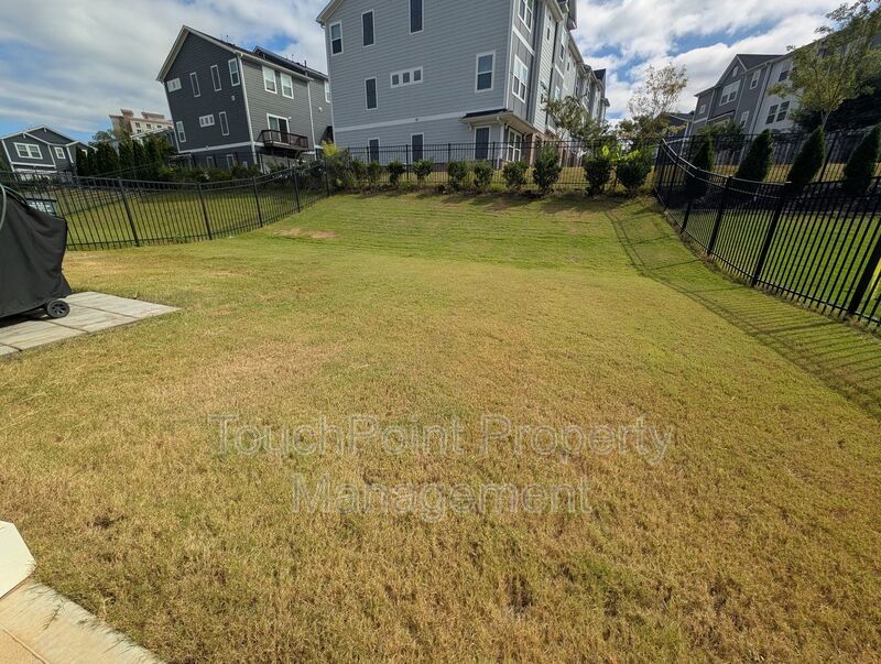 Beautiful Home located in the City Park Community! property image