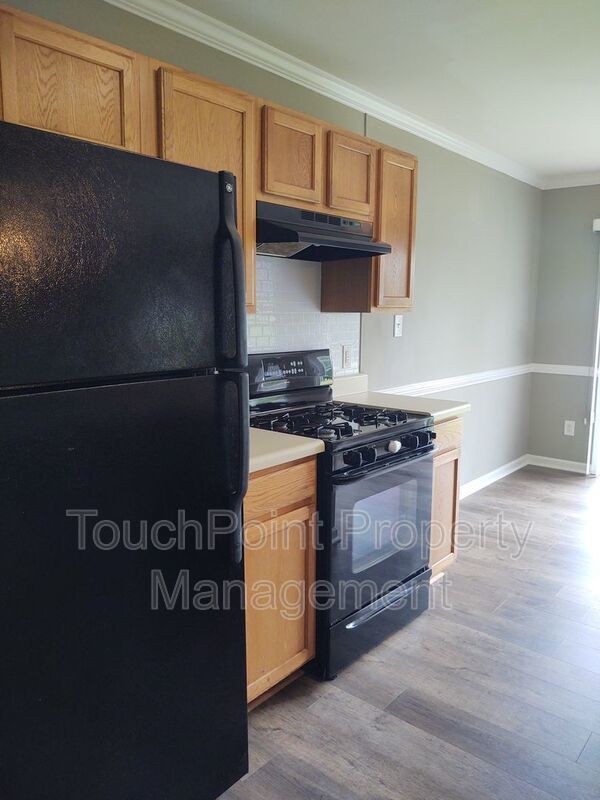 Pristine 2-Story Home in Laurel Valley! property image