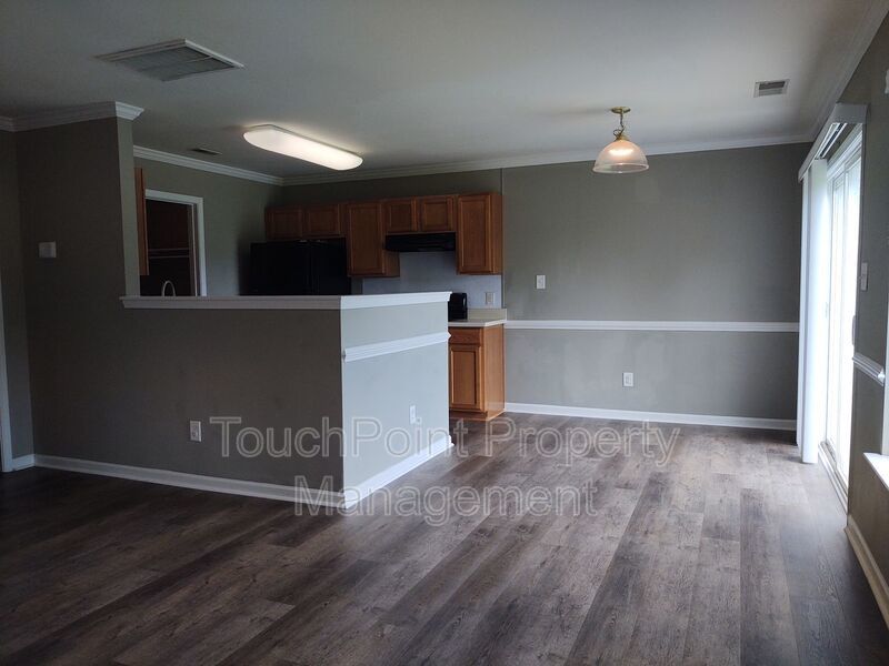 Pristine 2-Story Home in Laurel Valley! property image