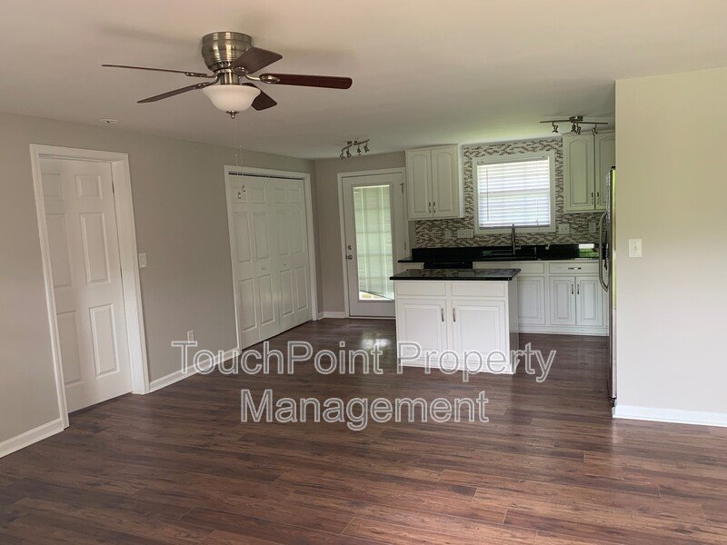 3 Bedroom, 2 Bath Ranch-Style home located in the Farmwood Subdivision! property image