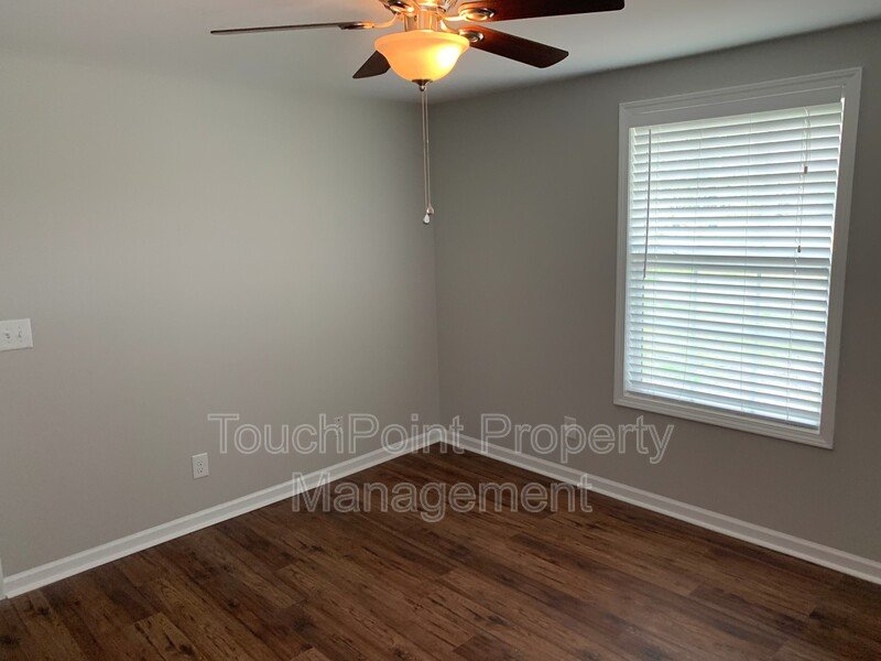 3 Bedroom, 2 Bath Ranch-Style home located in the Farmwood Subdivision! property image
