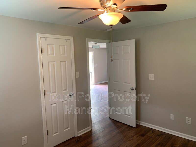 3 Bedroom, 2 Bath Ranch-Style home located in the Farmwood Subdivision! property image