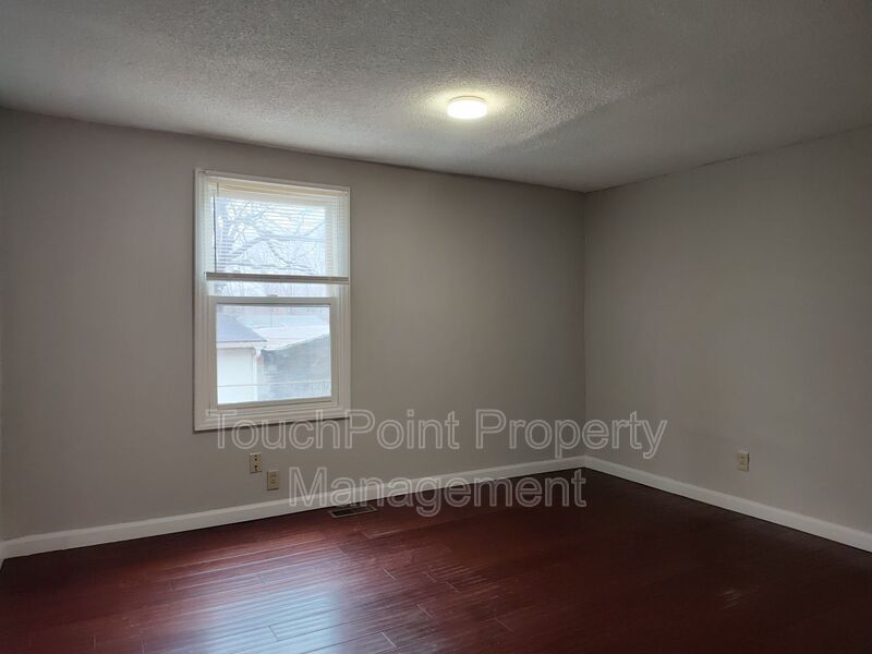 Move-in Ready duplex located in The Rockwell Park Community! property image