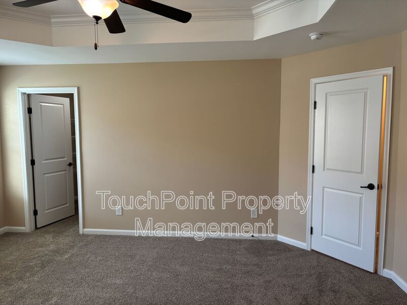 Beautiful End Unit Townhome located in the McCarley Community. property image