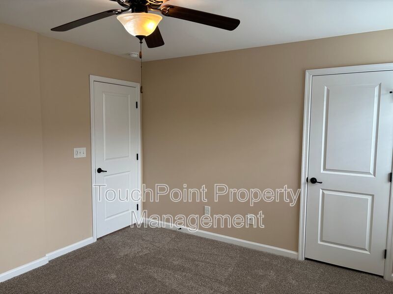Beautiful End Unit Townhome located in the McCarley Community. property image