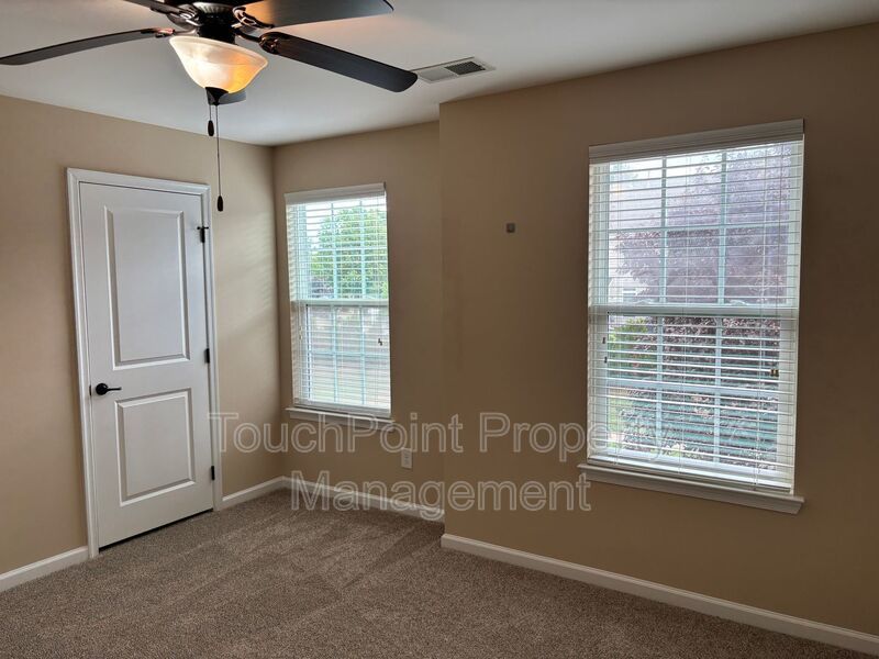 Beautiful End Unit Townhome located in the McCarley Community. property image