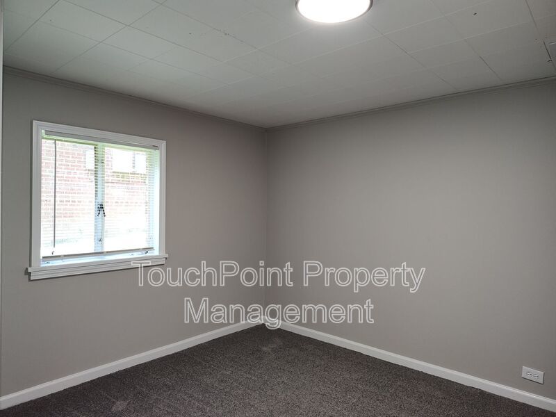 Available Condo located in a triplex in Salisbury NC! property image