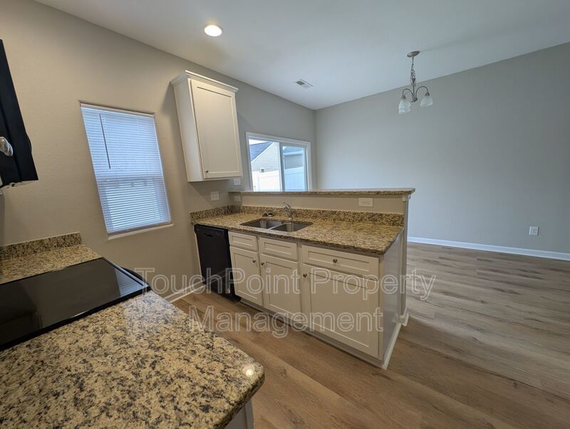 Spacious home in Kingstree! property image