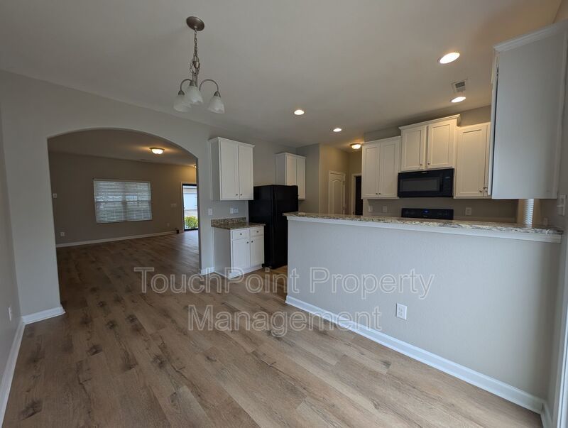 Spacious home in Kingstree! property image