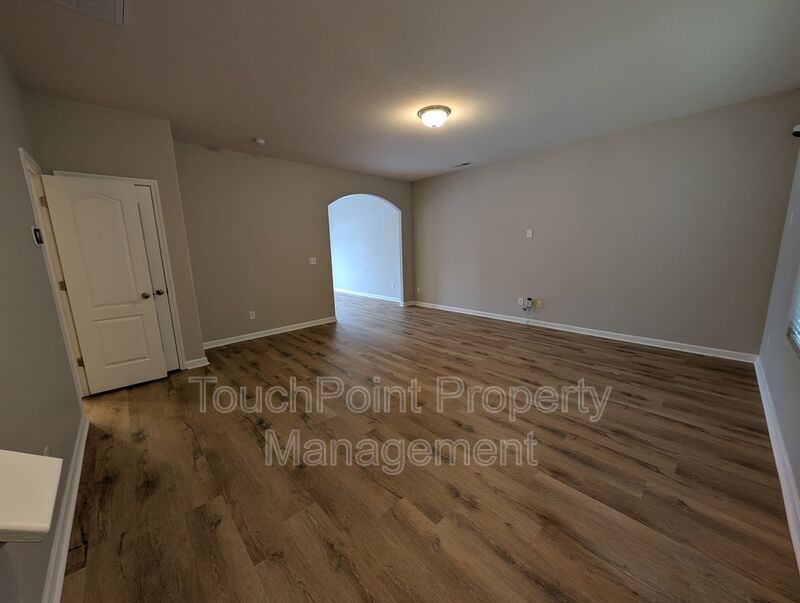 Spacious home in Kingstree! property image