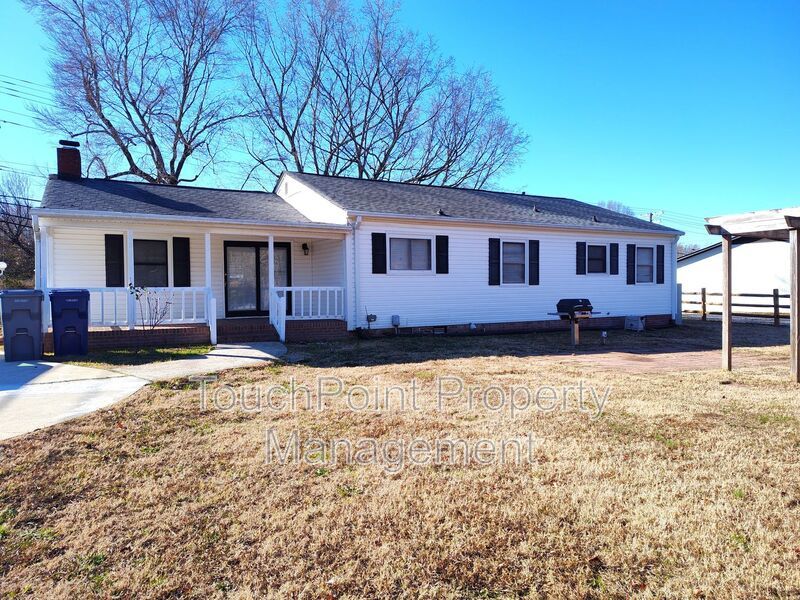 One Story Home For Residential or Institutional/Office Use in Harrisburg NC! property image