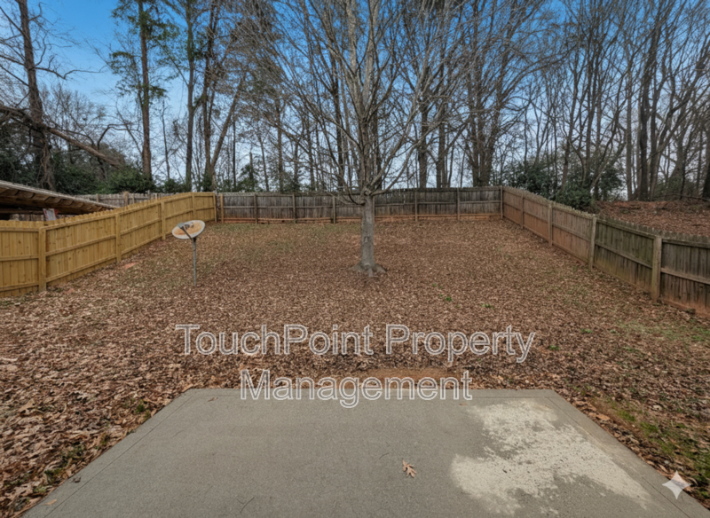 Beautiful 3 bedroom, 2.5 bath home located in the Brighton Community! property image