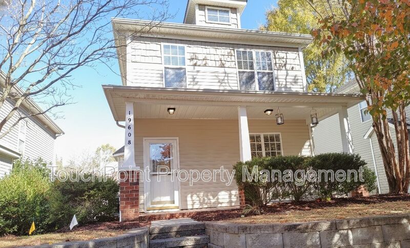 Pristine, 2 Story Home located in Mill Creek Subdivision in Cornelius! **Special Offer: 50% discount will be offered towards first FULL months’ rent if your move in is before February 1, 2026** property image