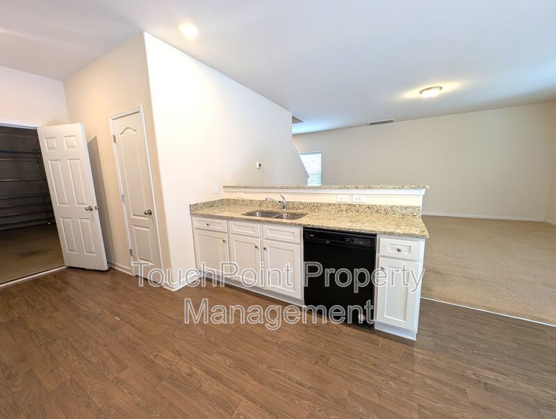 Pristine, 2 Story Home located in the Reserve at Canyon Hills Subdivision! property image