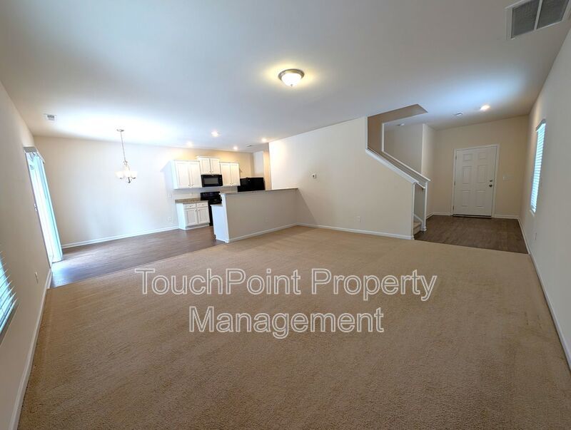 Pristine, 2 Story Home located in the Reserve at Canyon Hills Subdivision! property image