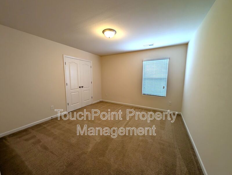 Pristine, 2 Story Home located in the Reserve at Canyon Hills Subdivision! property image