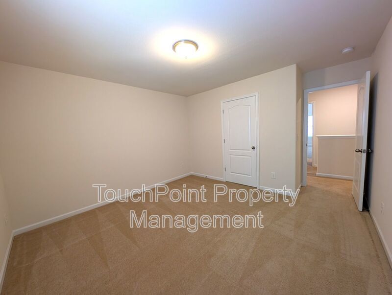 Pristine, 2 Story Home located in the Reserve at Canyon Hills Subdivision! property image