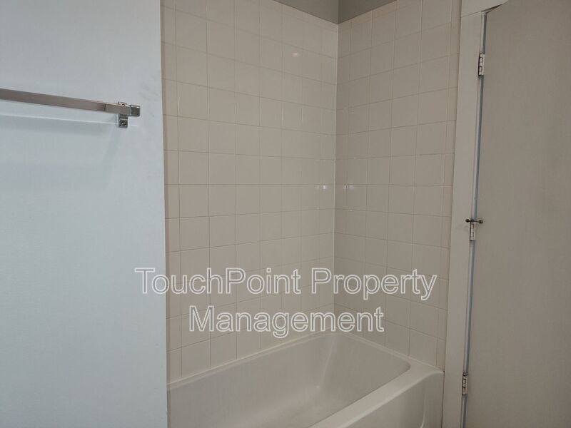 Modern Condo located  in South Main Square! property image