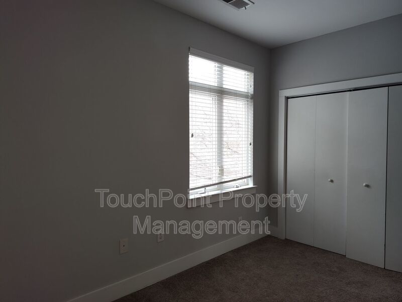 Modern Condo located  in South Main Square! property image