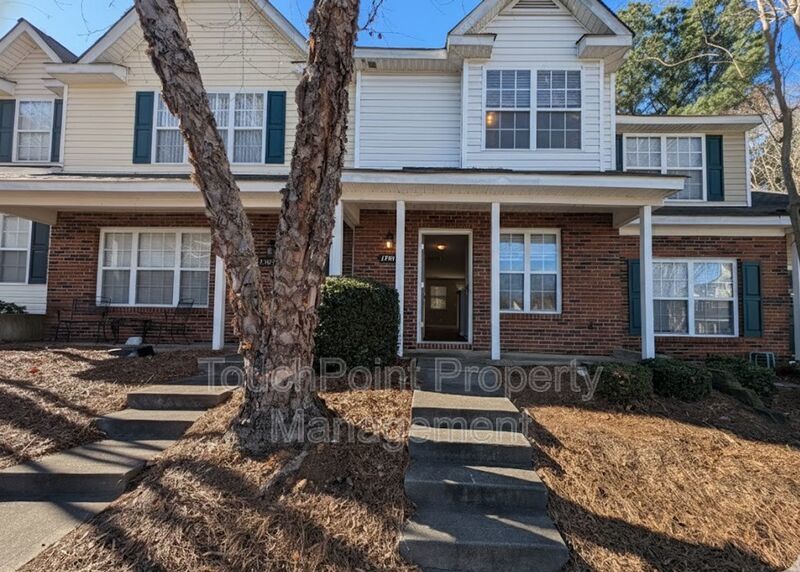 Cozy Townome located in the Old Stone Crossings community! property image