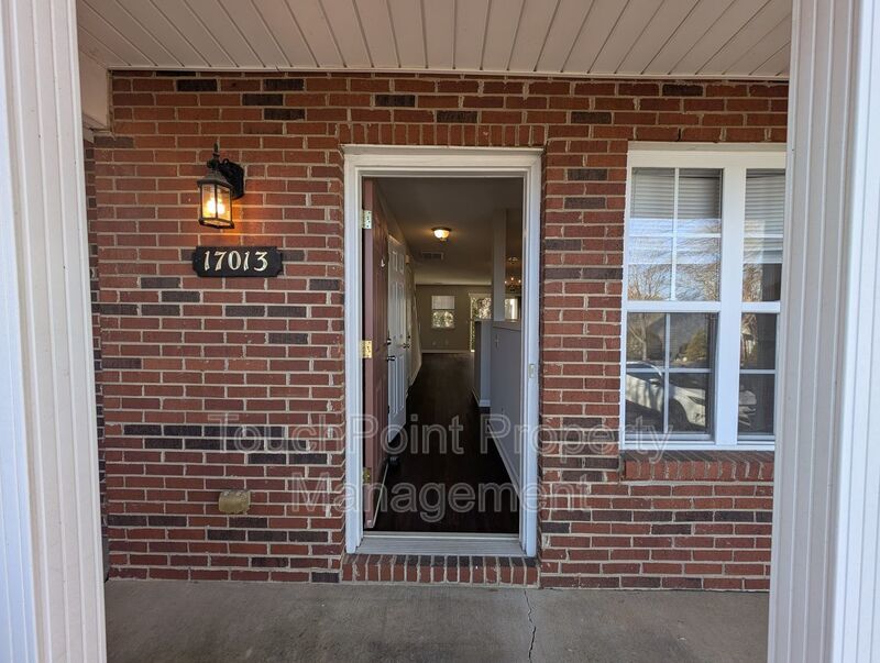 Cozy Townome located in the Old Stone Crossings community! property image