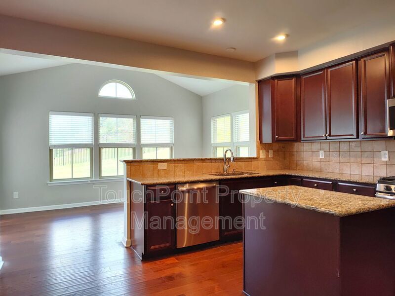 Beautiful, Pristine home located in the City Park Community! property image