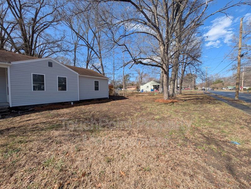 Newly renovated ranch-style home located in Rock Hill! property image
