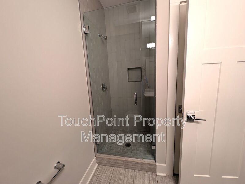 Stunning Contemporary 2 story, 4 bedroom, 3 full bath home is Located in the Merry Oaks Community! property image