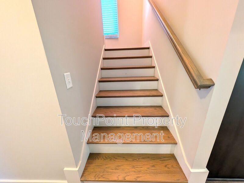 Stunning Contemporary 2 story, 4 bedroom, 3 full bath home is Located in the Merry Oaks Community! property image