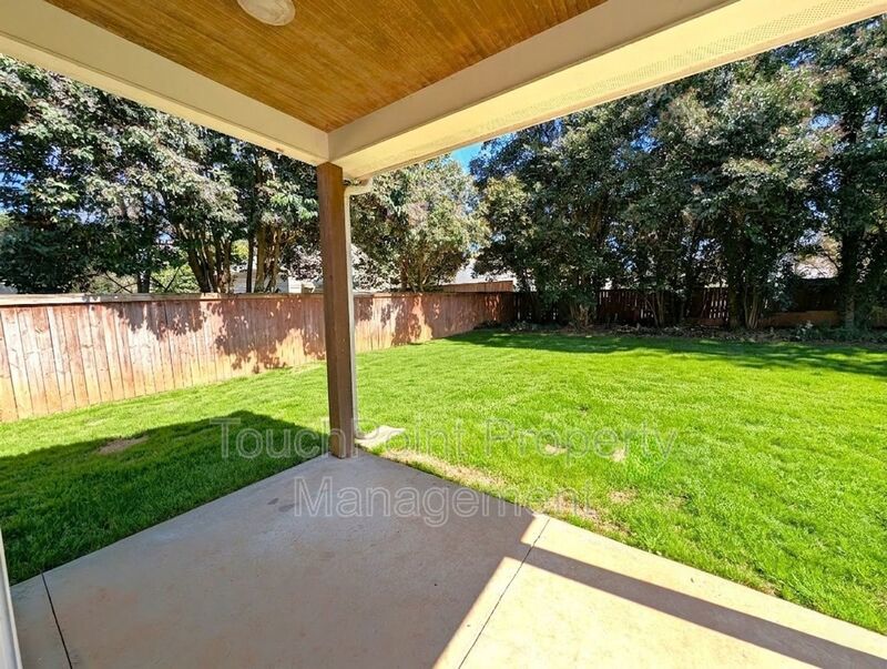 Stunning Contemporary 2 story, 4 bedroom, 3 full bath home is Located in the Merry Oaks Community! property image